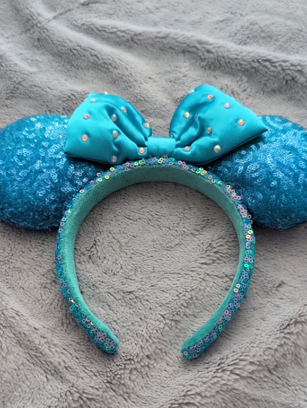 Disney Turquoise Sequin Minnie Mouse Ears Headband with Bow